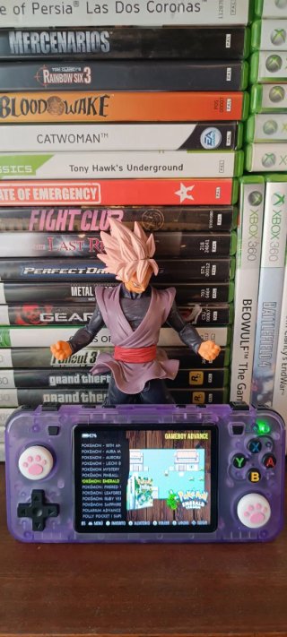 Consola Portátil R36H