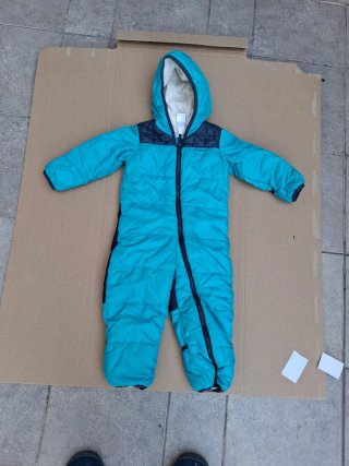 Buzo nieve acolchado 18m 77-83cm de color azul