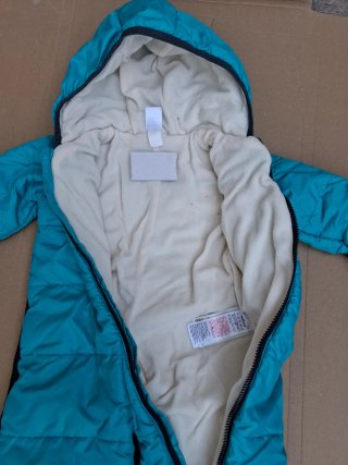 Buzo nieve acolchado 18m 77-83cm de color azul