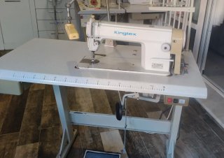 Máquina de coser Kingtex KL-5550N incluye foco LED