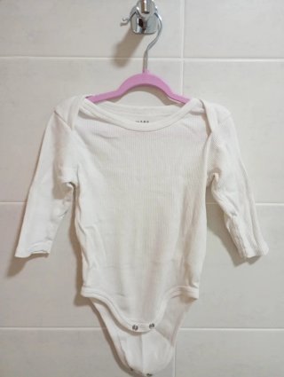Body manga larga bebé blanco
