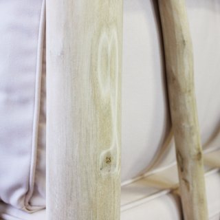 Divano da Esterno Bianco in Legno Teak con Cuscini