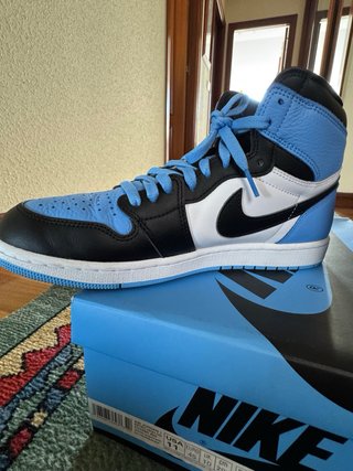 Nike Air Jordan 1 Retro High OG - Talla 45