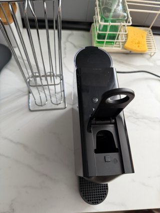Cafetera Nespresso Negra