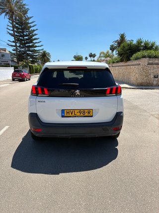 Peugeot 5008 2020