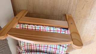 Cama de juguete para bebé de madera