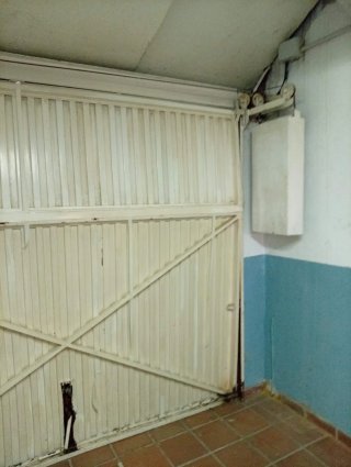 Puerta de garaje metálica 260x220 precio negociabl