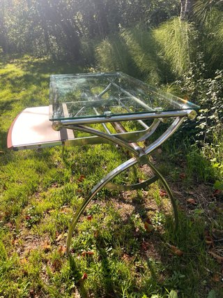 Mesa de centro cristal y metal