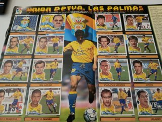 Álbum Cromos colecciones este 2000-2001