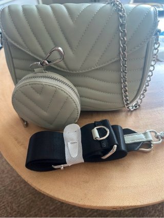 Sandalias Graceland verdes + bolso