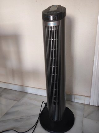 Ventilador Cecotec Torre Negro y Gris