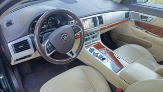 Jaguar XF 3.0 V6 Diésel Luxury