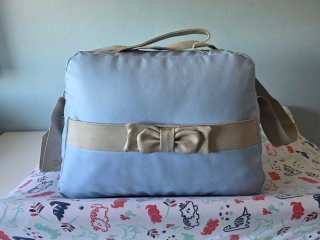 Bolso carro bebé azul y beige niño