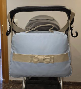 Bolso carro bebé azul y beige niño