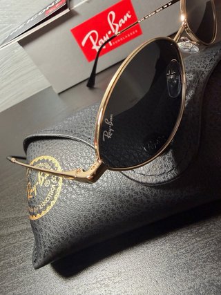 Occhiali da sole Ray-Ban Ovali Oro Nero