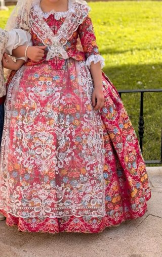 Vestido Fallera con Manteletas y Cancán 7/10 años