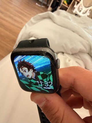 Apple Watch Series 4 GPS 44mm Negro