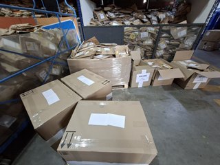 Caja de 50 sobres sorpresa