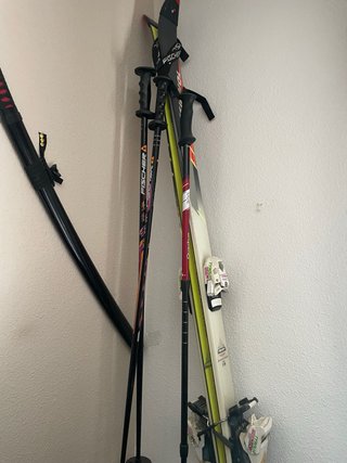 Pack 2 Pares Esquís Rossignol + Bastones Fischer