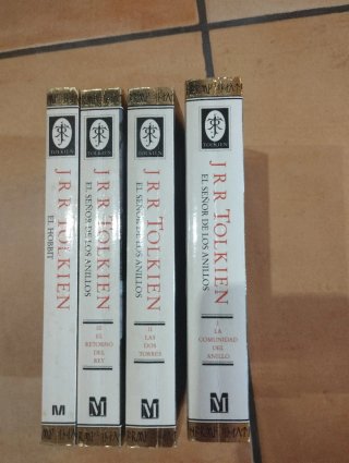 Lote 4 Libros J.R.R. Tolkien (Español)
