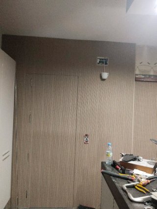 Instalación cocinas, armarios, tarimas, puertas