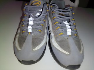 Zapatillas Nike Air Max 95 Gris y Amarillo