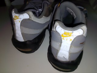 Zapatillas Nike Air Max 95 Gris y Amarillo