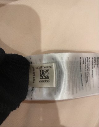 Chaqueta Adidas Negra con Rayas Blancas