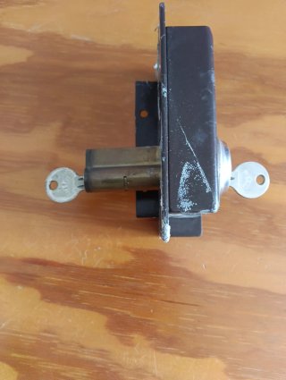 Cerradura de seguridad usada