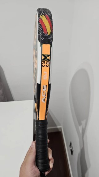 Pala de pádel NOX ACE B.1