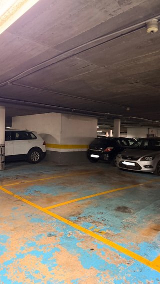 Plaza de parking en Santa Coloma de Gramenet