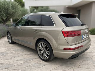 Audi Q7 3.0 V6 Quattro S-Line