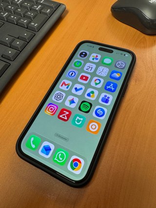 iPhone 17 Pro Max 256GB 98% Batería - Nov 2025