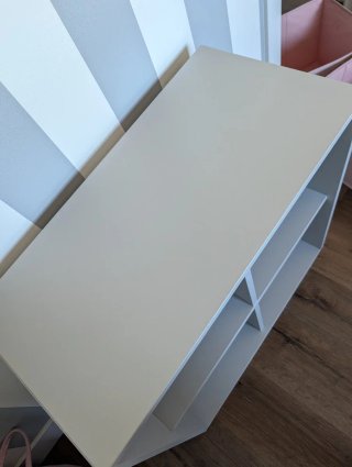 Estantería Eket Ikea 4 cubos rosa y gris