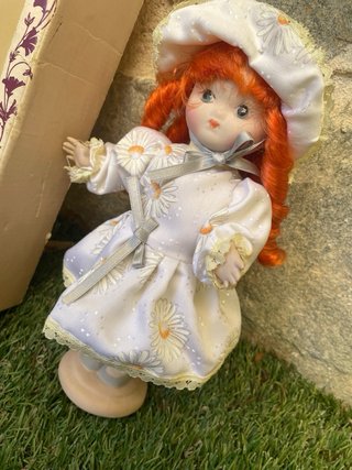 Muñeca Porcelana Ramon Ingles