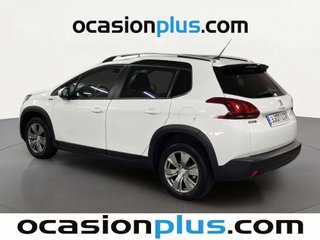 Peugeot 2008 PureTech 110 S&S Signature 81 kW (110 CV)