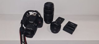 Canon EOS Rebel T7 + 3 Lentes
