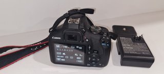 Canon EOS Rebel T7 + 3 Lentes