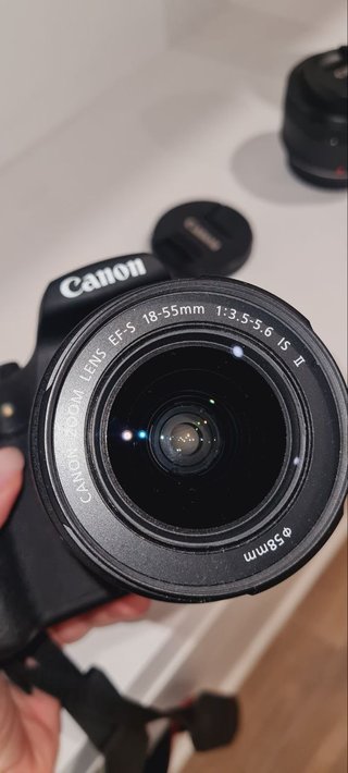 Canon EOS Rebel T7 + 3 Lentes