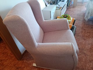 Sillón de lactancia rosa