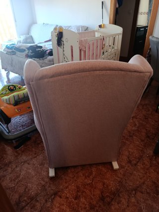 Sillón de lactancia rosa