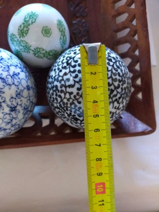 Sfere decorative in porcellana. Lotto a 15€