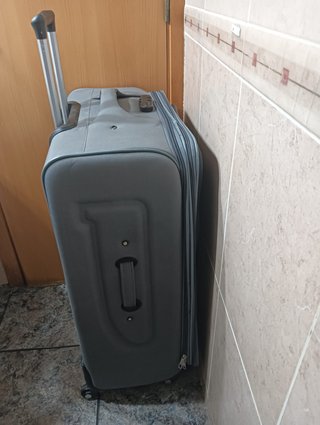Maleta grande gris +23kg