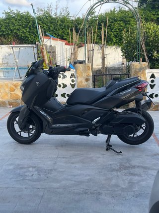 Yamaha XMAX 125  2025
