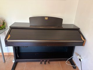 Organo Clavinova Yamaha. Precio negociable