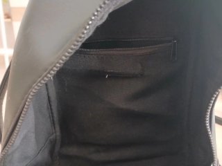 Mochila pequeña bordada