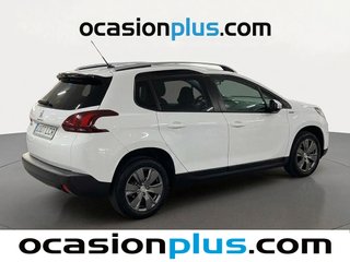Peugeot 2008 PureTech 110 S&S Signature 81 kW (110 CV)