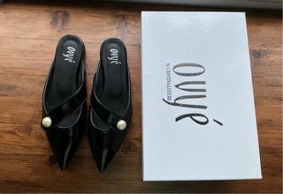 Ovye  Scarpe Donna Nere Punta Perla