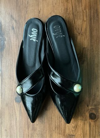 Ovye  Scarpe Donna Nere Punta Perla