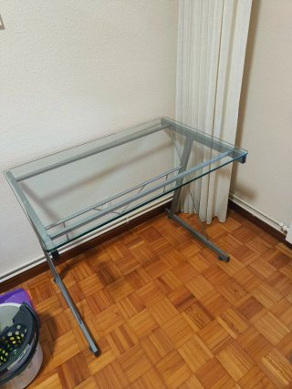 Mesa de cristal plegable